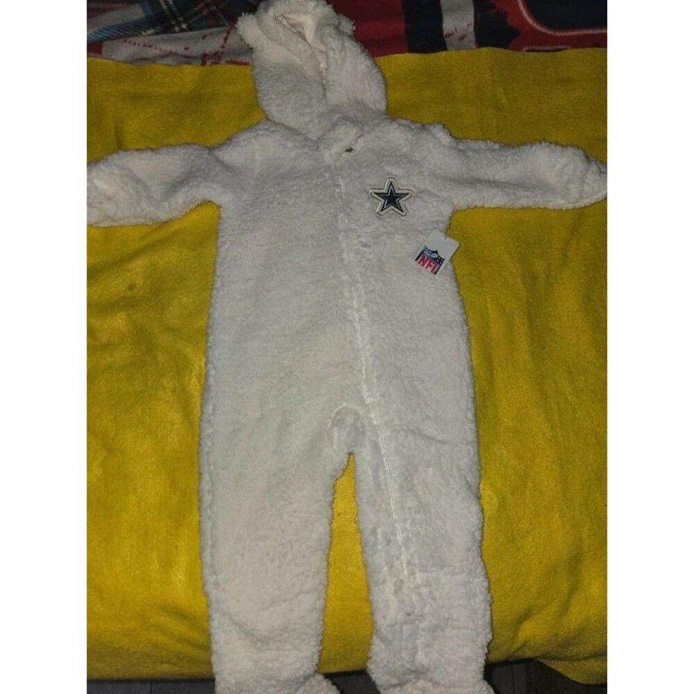 NFL Dallas Cowboys 12 Months Winter Outfit (LOC-87)